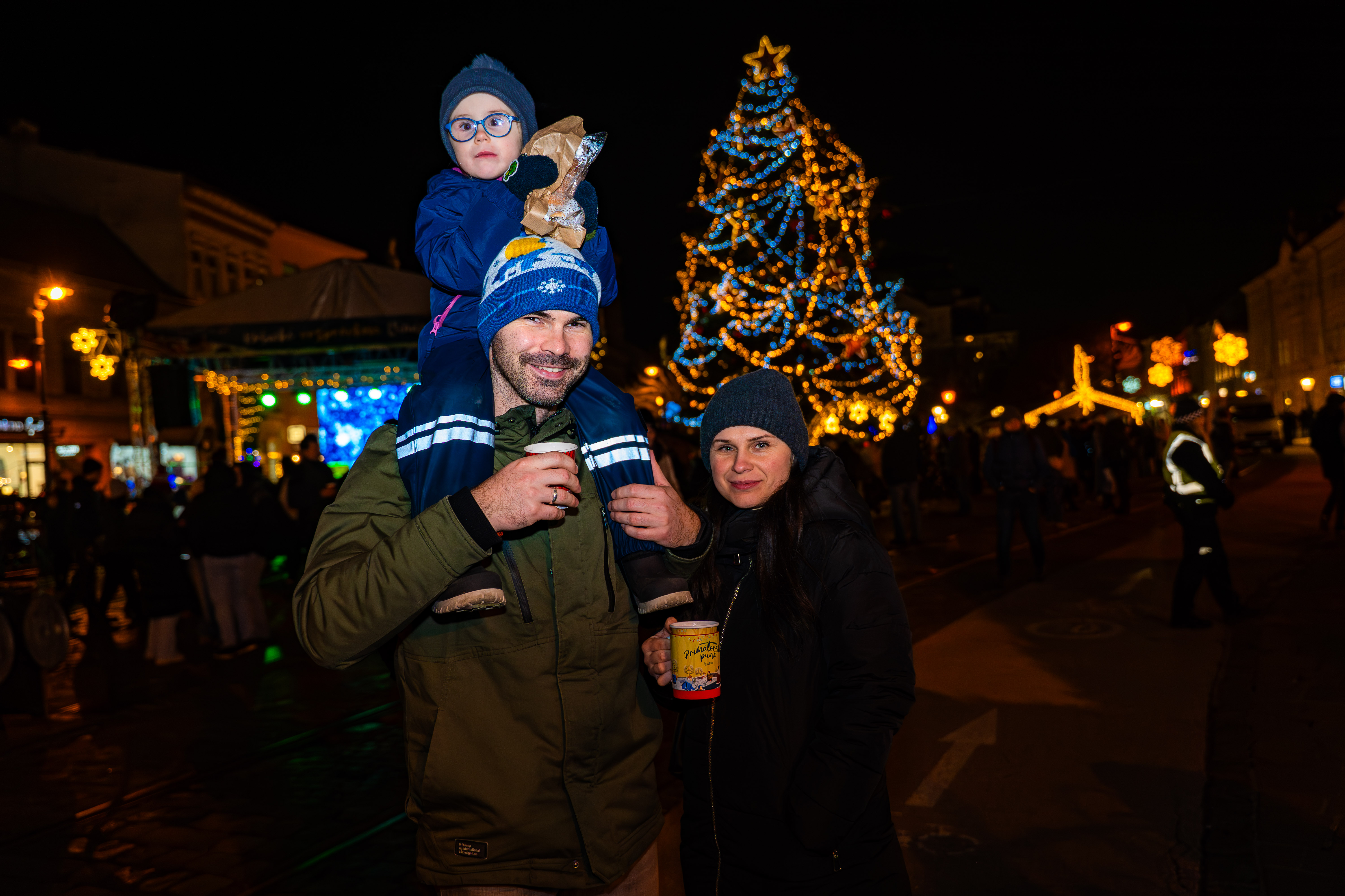 VIANOCNA TELEVIZNA REGINA-61